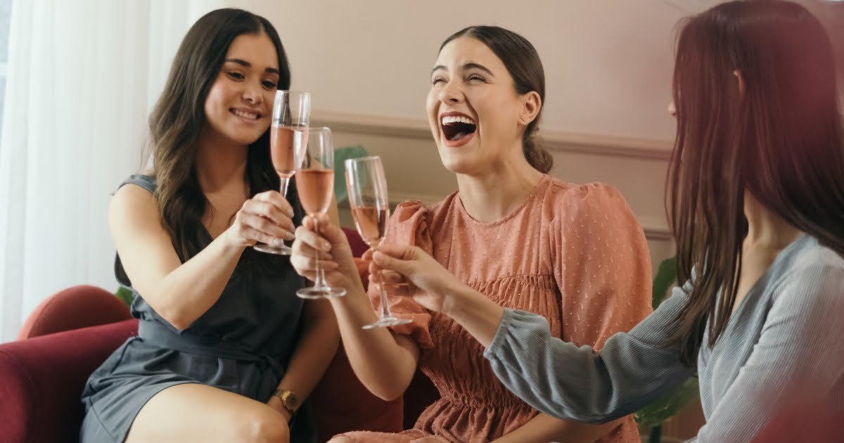 Coliving à Mantes-la-Jolie : 4 bonnes raisons de se lancer ! 5 Avantages du Coliving à Mantes-la-Jolie : Bonne entente entre femmes
