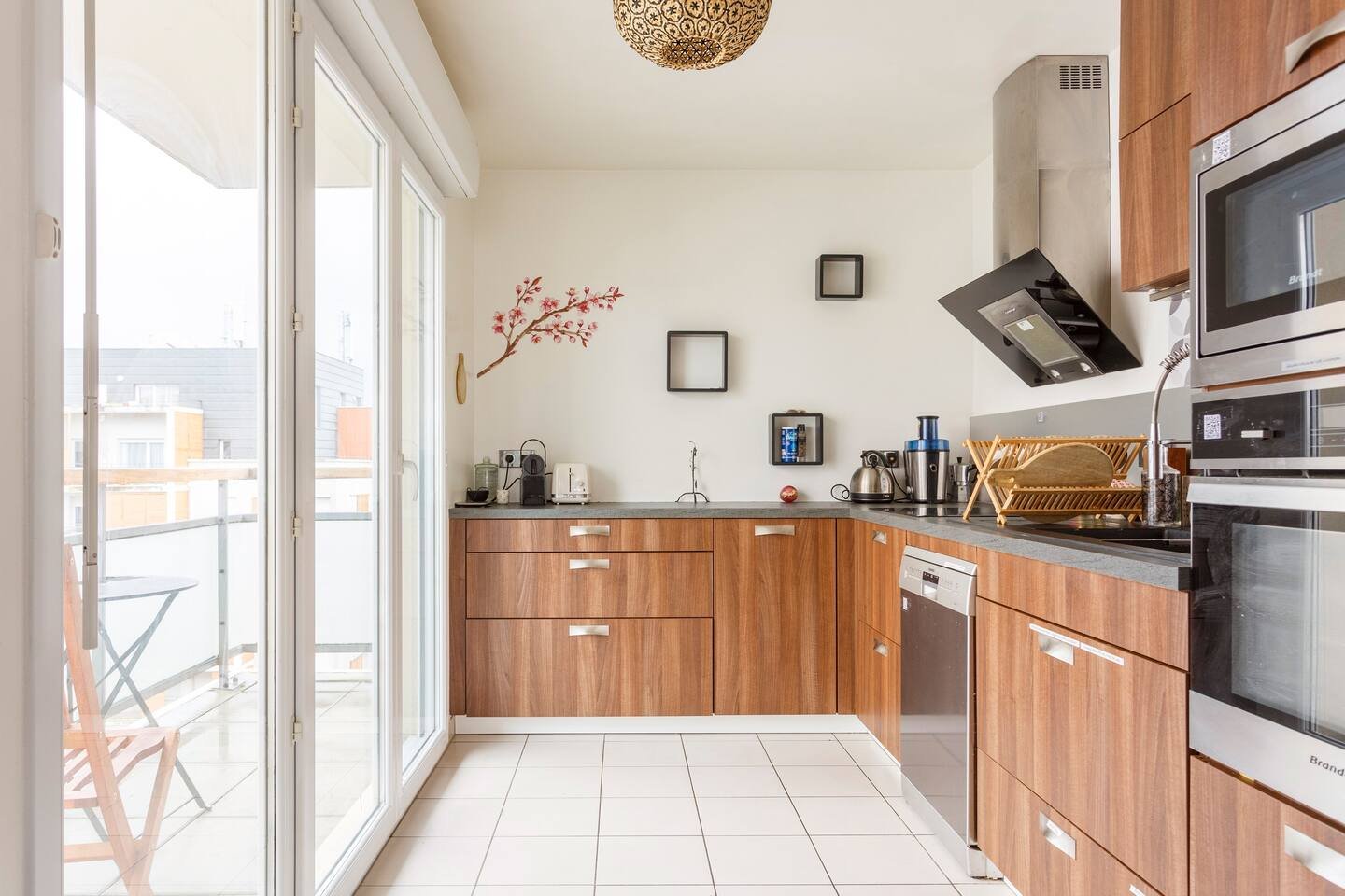 Chambre Colocation Reiki – Chambre Zen à Cergy-le-Haut À partir de 590€ cc / mois Cergy (95000) 103m² – 1 chambre